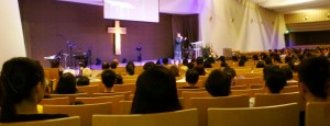 Rev Chiu Ming Li preaching