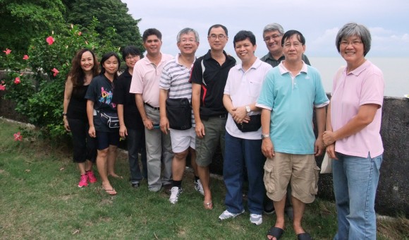 L-R: Ying Keng, May, Judy, Sonny, Eng Hwa, Kenny, Ramon, Carlos, Dicky, King Lang