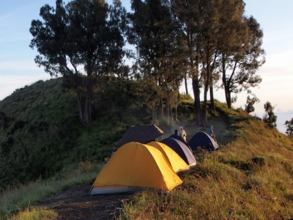 Thank God for porters who got everything ready before you reach Sembalun crater rim.