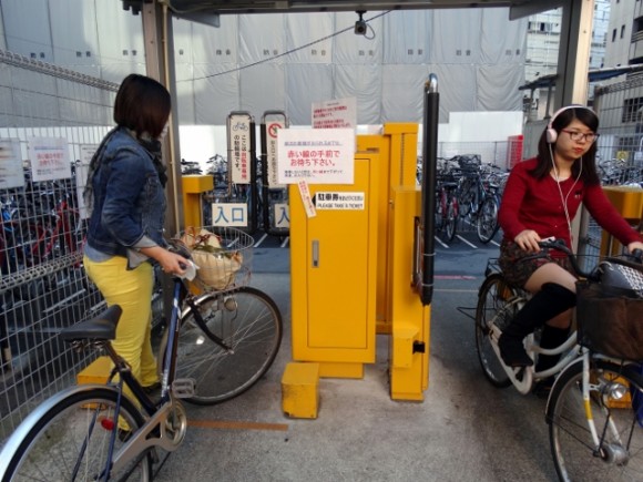 Bicycle culture is established in most Japanese cities. (Credits: Wee Khoon)