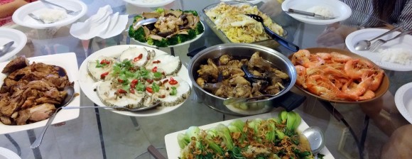 20150510_183043 A good balance for everyone at the dinner table