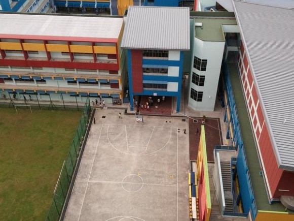 Voting at the Fuhua Primary School