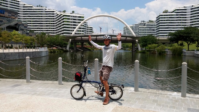 I was a satisfied Brompton rider.