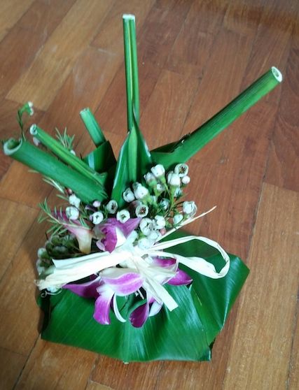 The ho'okupu (token of honour)